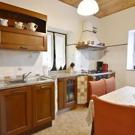 In Mit Privatem Grill By Interhome Lejlighed