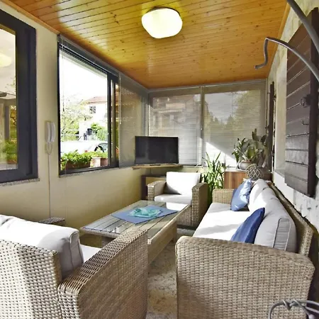 In Mit Privatem Grill By Interhome