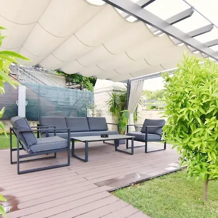 In Mit Privatem Grill By Interhome *