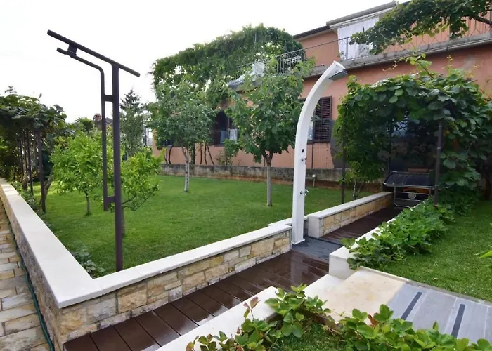 In Mit Privatem Grill By Interhome Appartement *