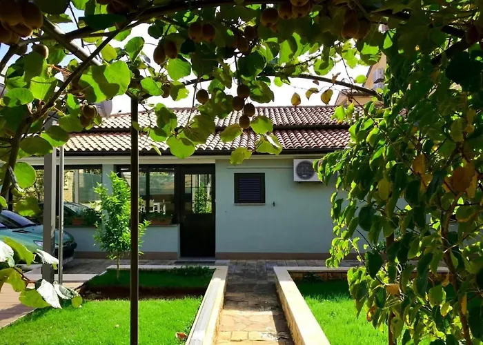 In Mit Privatem Grill By Interhome * Umag