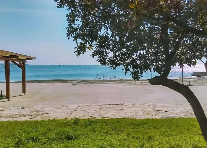 Apartamento In Mit Privatem Grill By Interhome